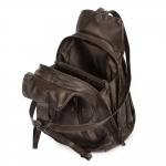 Everyday leather backpack – brown, with a functional design