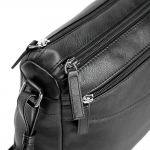 Everyday bag with 2 zippers at the top