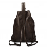 Everyday leather backpack – brown, with a functional design