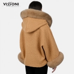 Дамска елегантна пелерина от Алпака с акценти от лисица - Камел