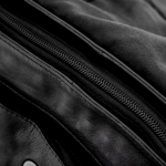 Компактна дамска чанта от мека телешка кожа