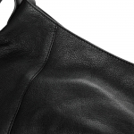 Shoulder bag with a beautiful front