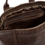 Стилна раница от мека телешка кожа