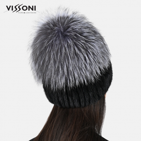 Дамска шапка от естествен косъм на норка Черна с помпон от Сребърна лисица