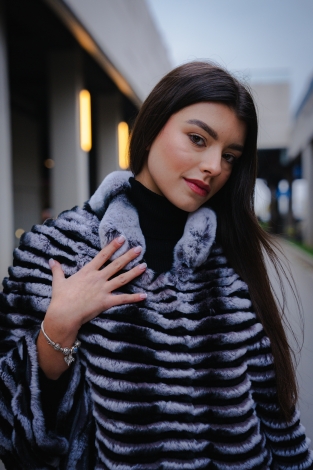Пелерина Тъмна Rex Chinchilla