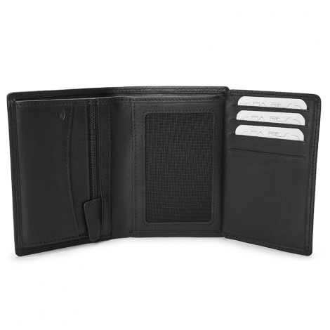 Pia Ries men′s wallet Junior – left facing 8 cards